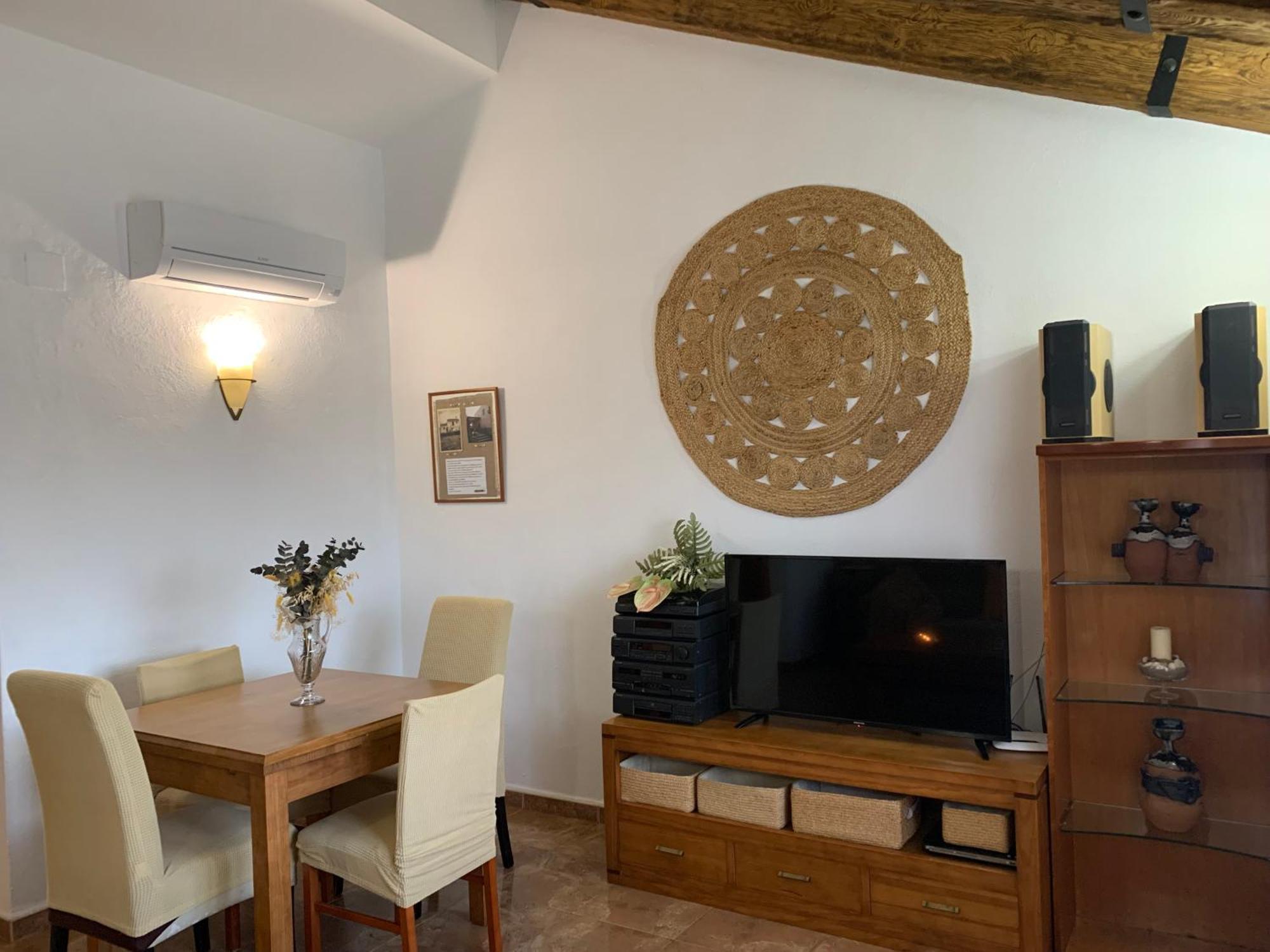 Casa Enric , Con Zona Infantil, Piscina Y Parking Privado Guest House Deltebre Luaran gambar