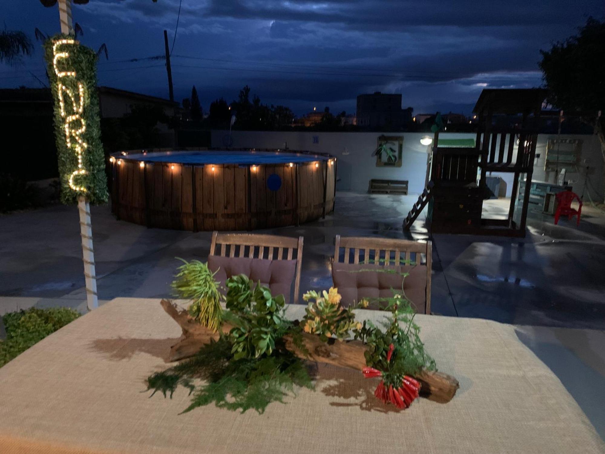 Casa Enric , Con Zona Infantil, Piscina Y Parking Privado Guest House Deltebre Luaran gambar